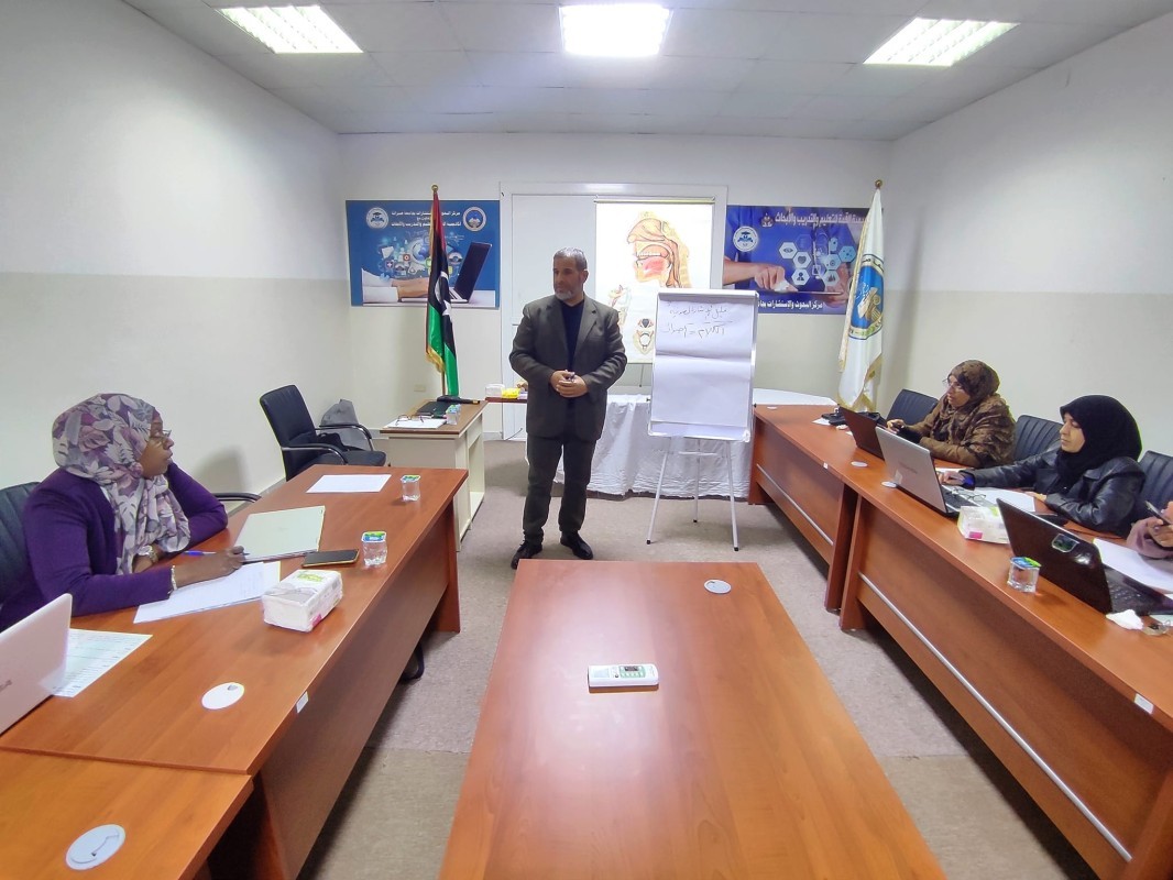 دورة تدريبية بعنوان: (تحليل الإشارة الصوتية باستخدام تقنية  praat)