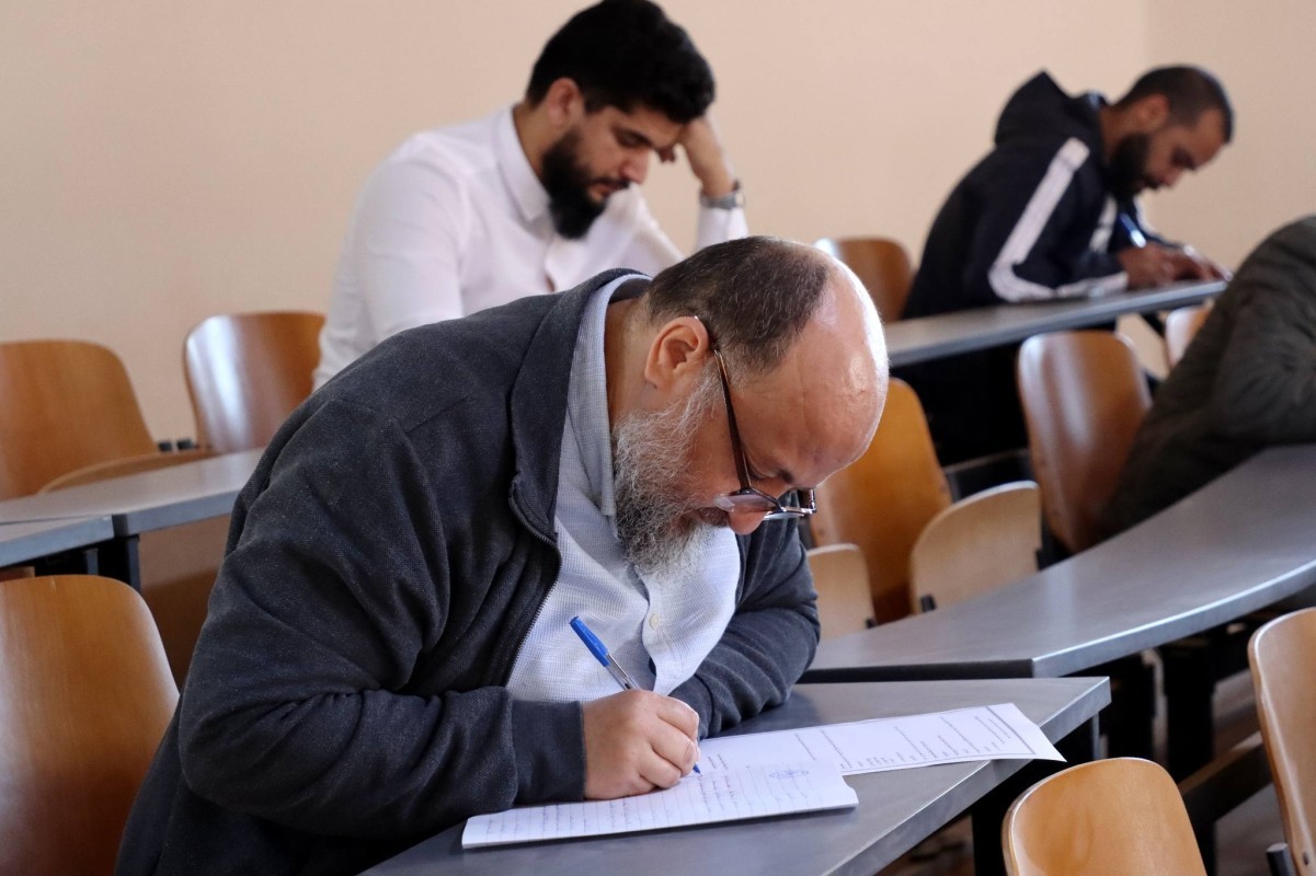 جامعة صبراتة تُجري امتحان المفاضلة في اللغة العربية للقبول بالدراسات العليا