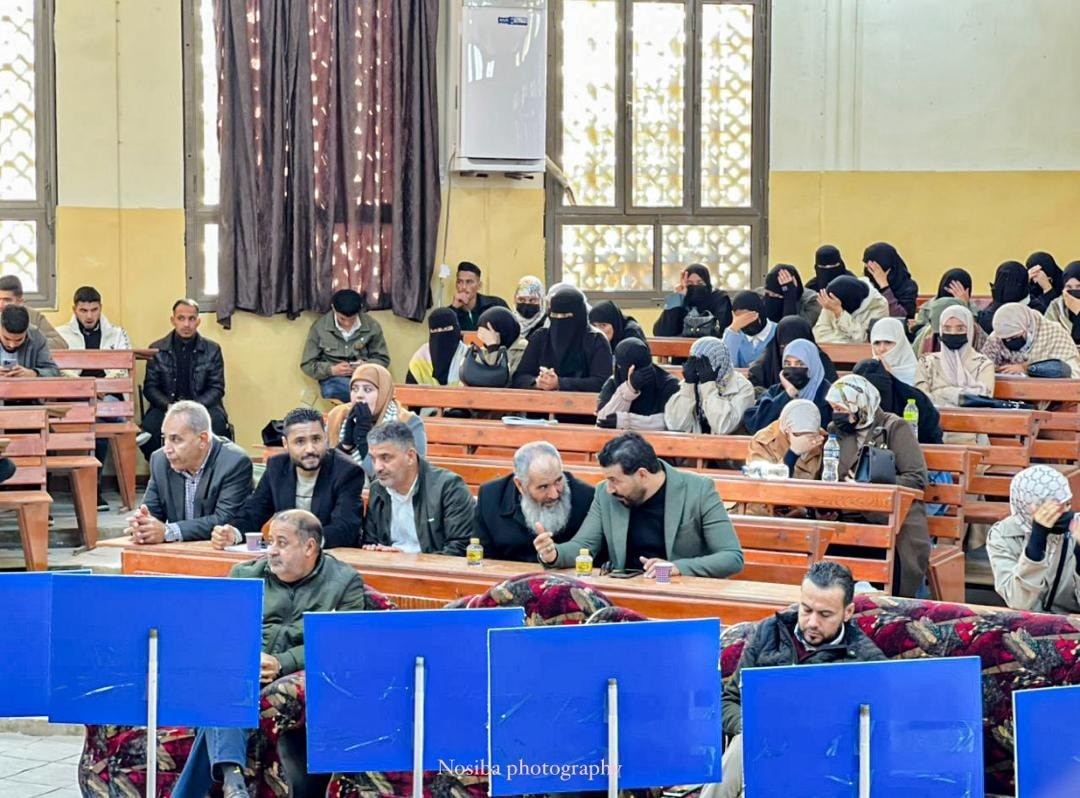 قسم الفيزياء بكلية التربية زلطن ينظم نشاطًا علميًا بعنوان “الفيزياء في حياتنا”